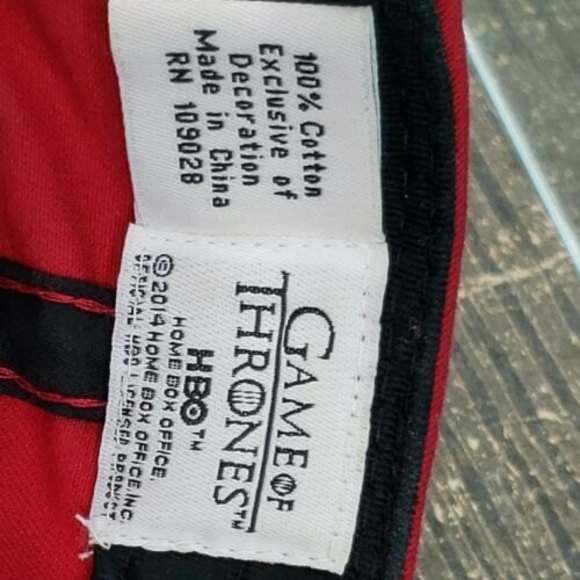 Game Of Thrones Hat “Hear Me Roar” Lannister Adjustable Cap Red And Gold - Picture 9 of 10